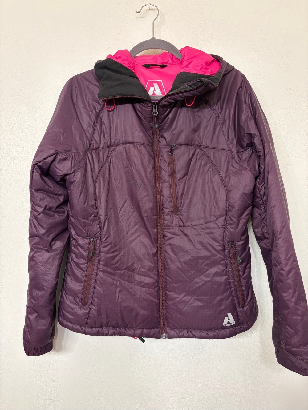 Eddie Bauer Women’s Purple First Ascent Whitaker Mountaineering Jacket Size M